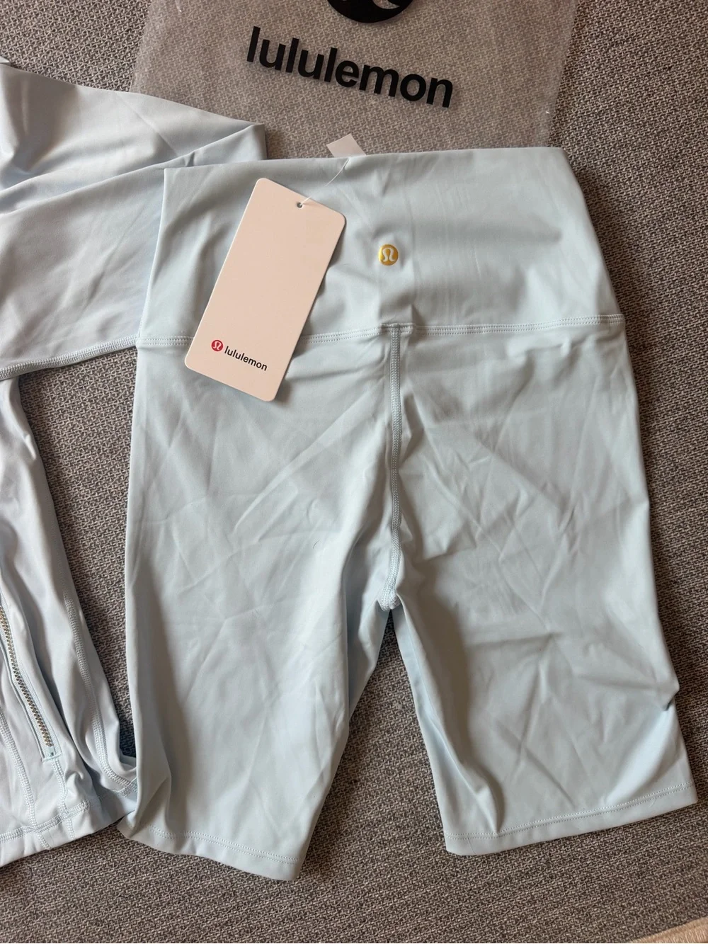 Lululemon Blue Set